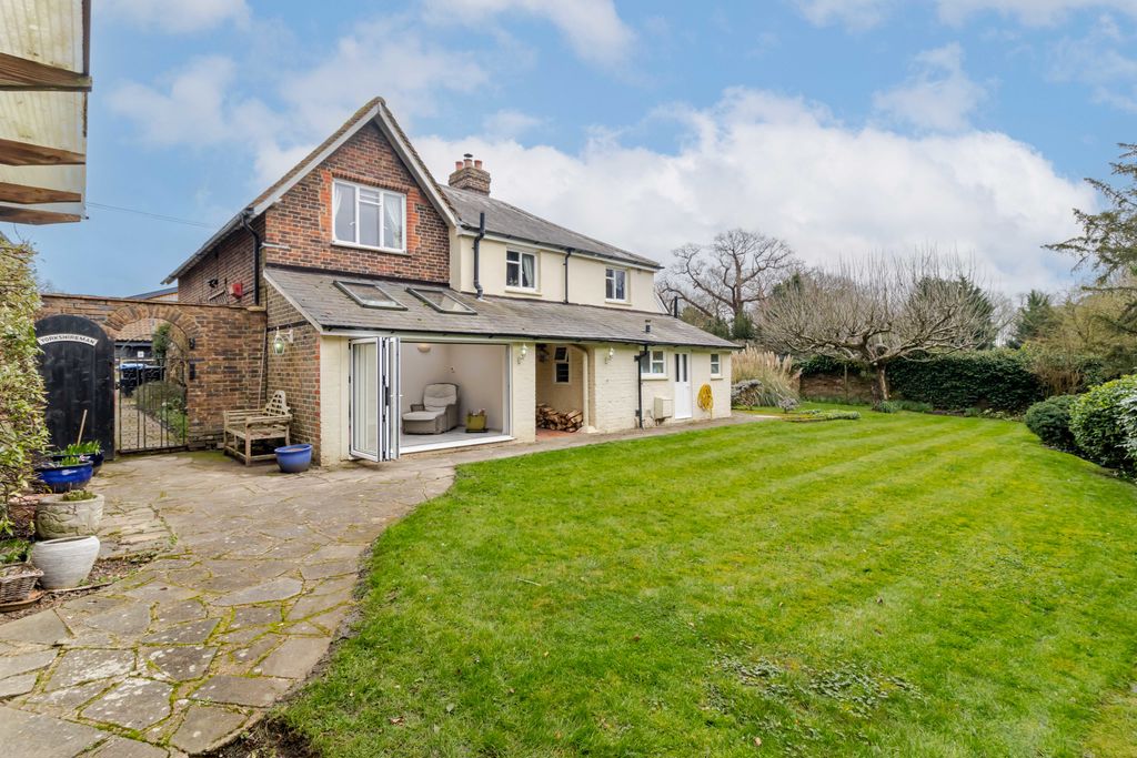 Tilburstow Hill Road South Godstone
